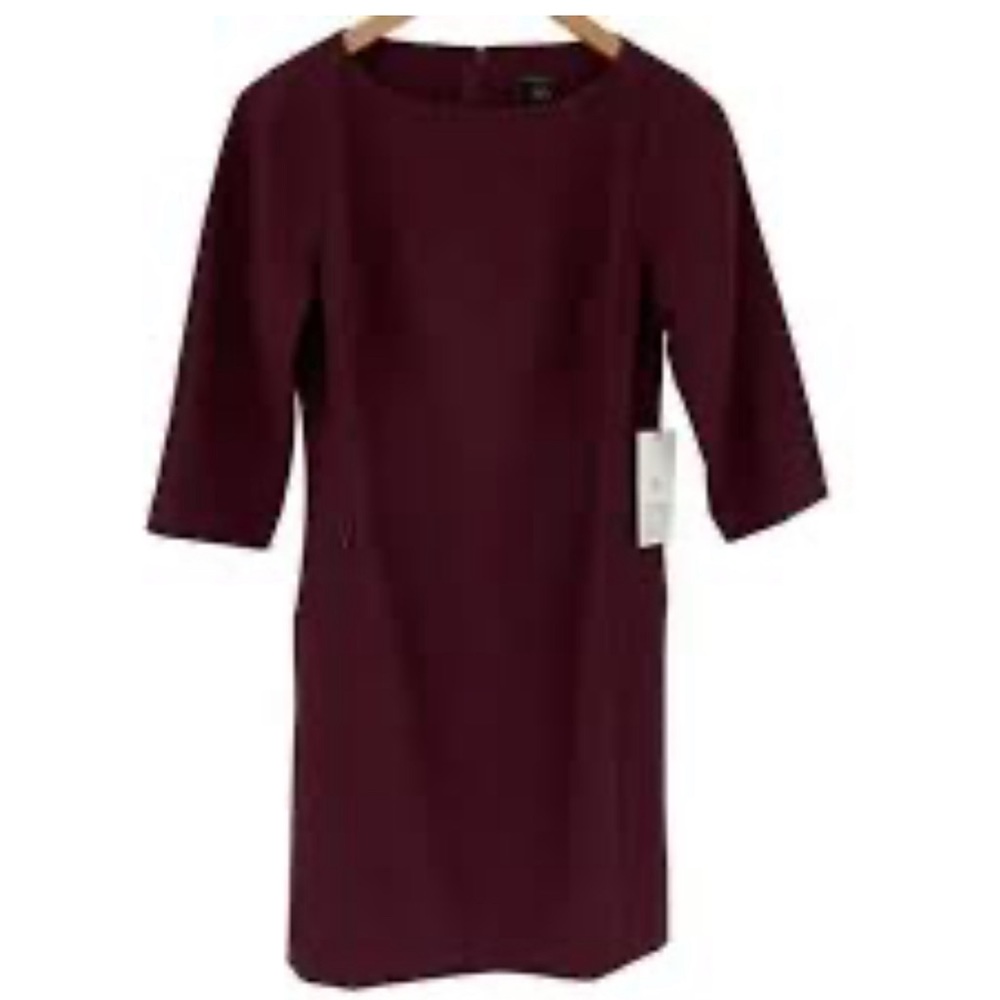 Ann Taylor Burgundy mini dress with 3/4 sleeves. Like new.